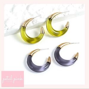 Acrylic & Goldtone C-Shaped Earrings Green Purple Summer Trendy Chic Fun